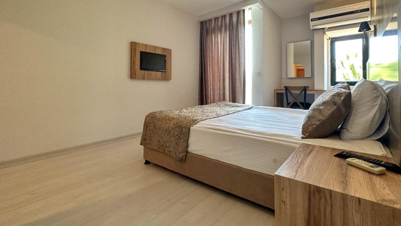 Ephesus Hitit Hotel Restaurant Сельчук Экстерьер фото